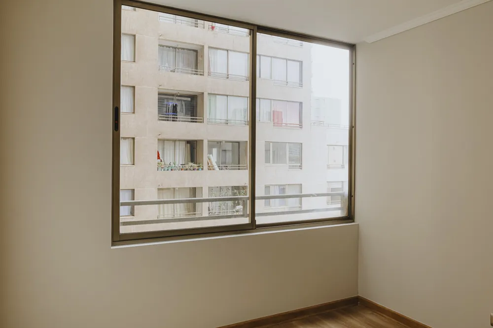 Dormitorio, otra vista, departamento Av. Vicuña Mackenna 881