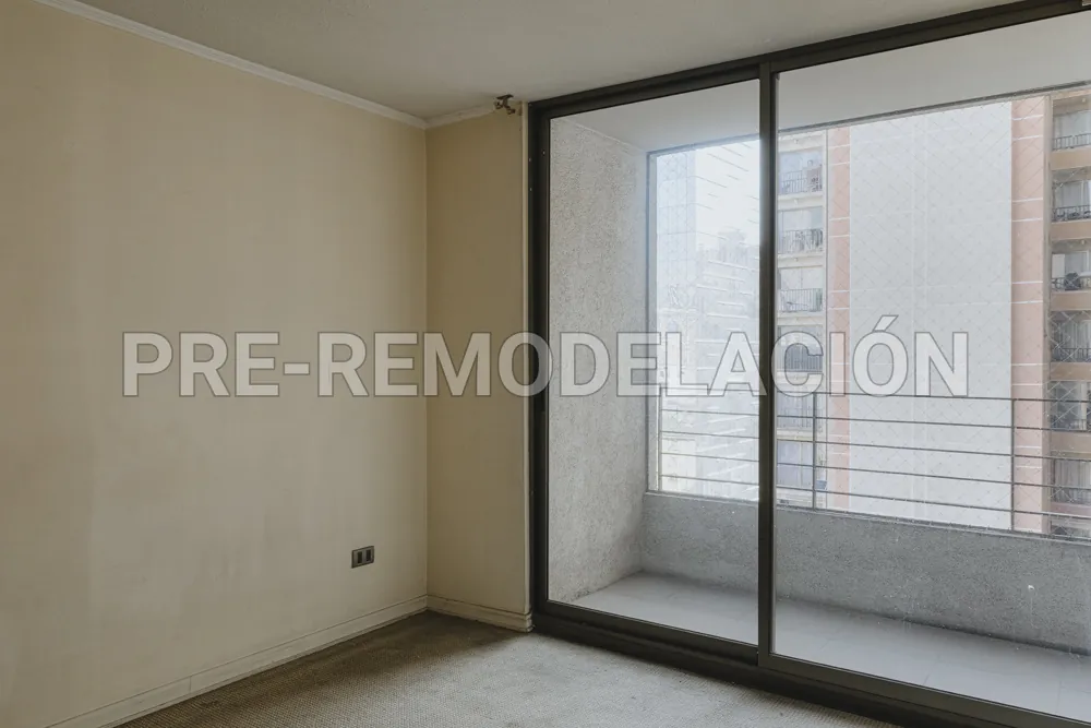 Segundo dormitorio con ventanal, departamento Bandera 898