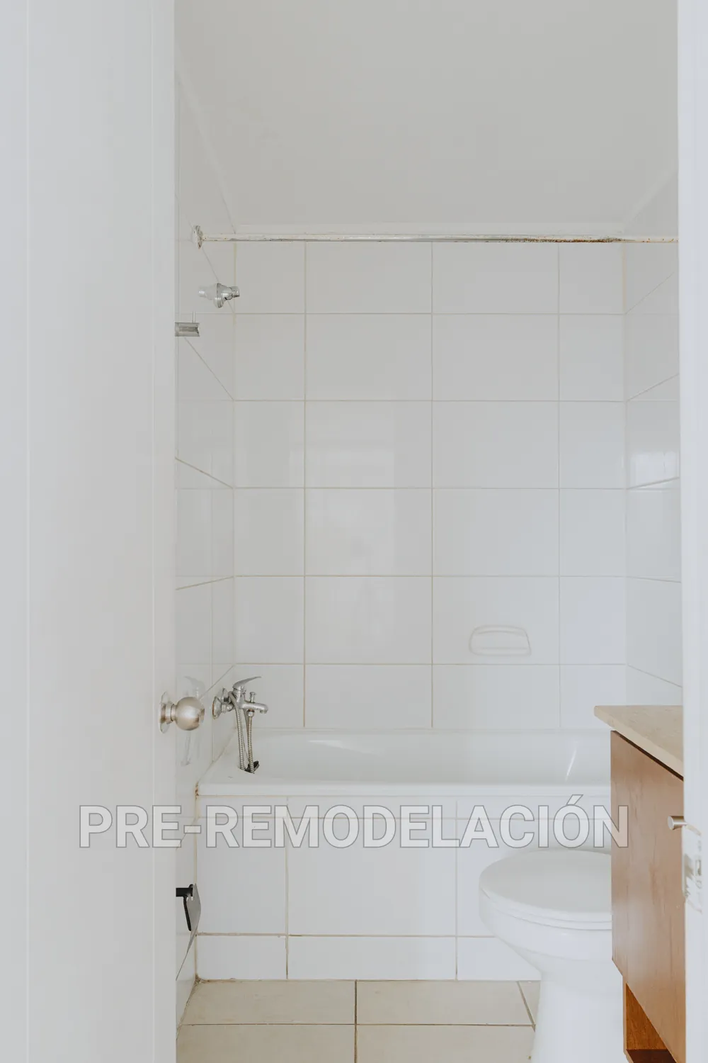 Baño con tina, departamento Coquimbo 1331