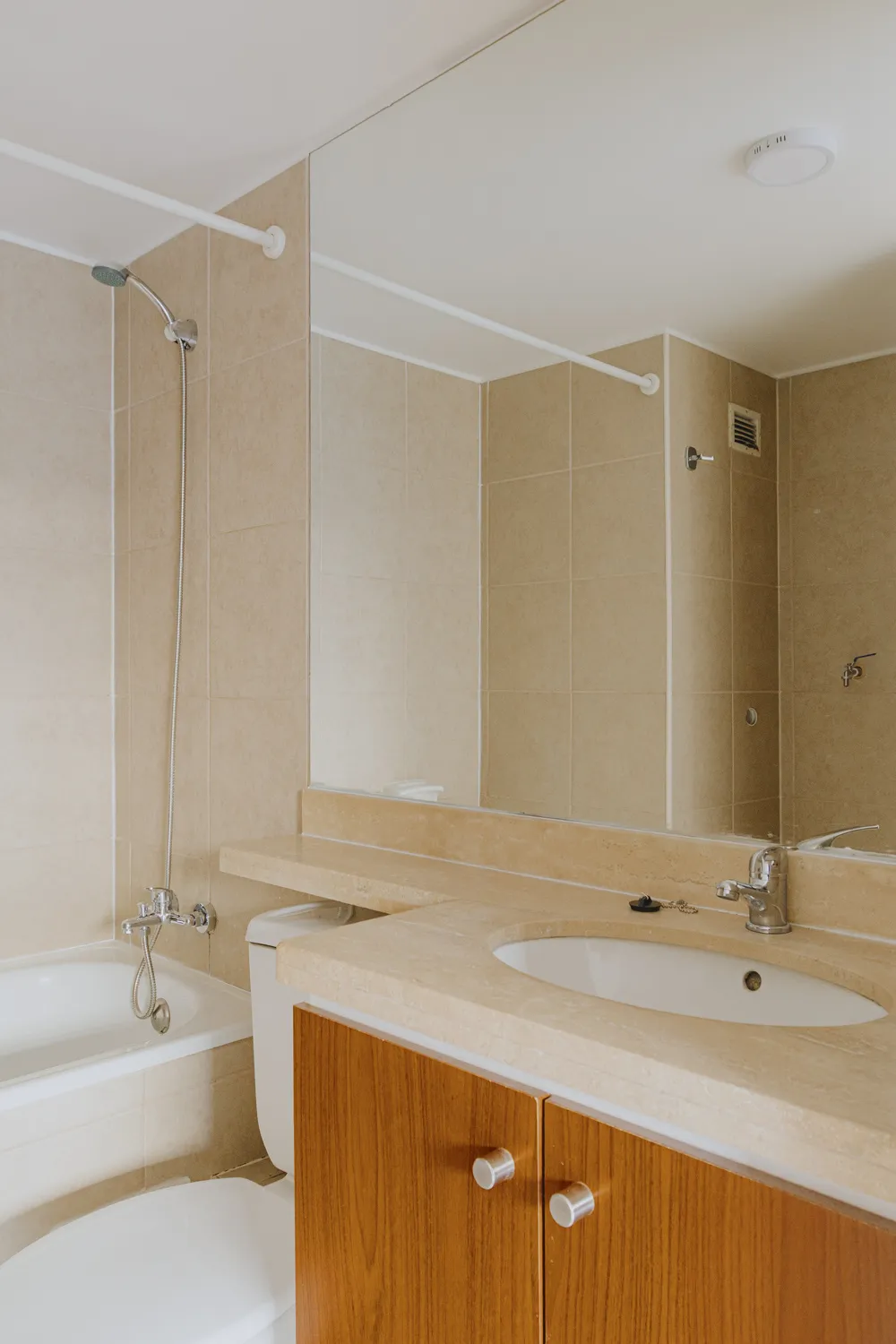 Baño, departamento Eleuterio Ramírez 1024