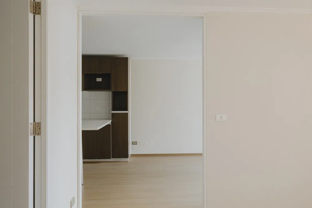 Acceso al dormitorio, departamento España 445