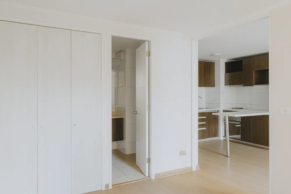 Clóset del dormitorio, departamento España 445