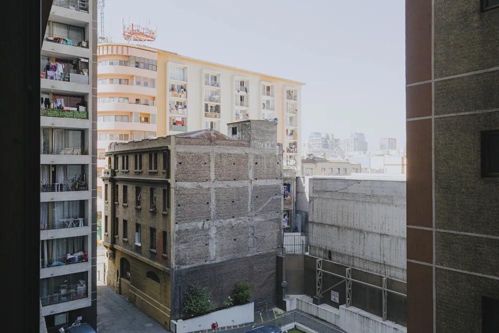 Terraza con vista a la ciudad, departamento General Mackenna 1138