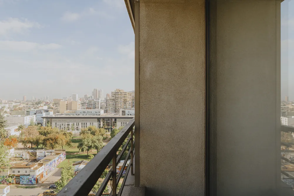 Terraza con vista, departamento Lord Cochrane 635