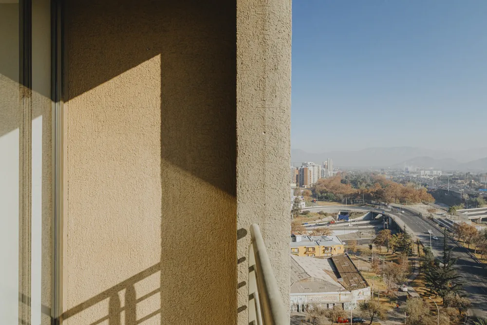 Terraza con vista a la ciudad, departamento Mapocho 1450