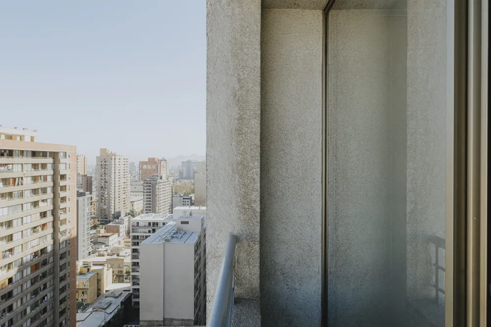 Terraza con vista, departamento Morandé 580