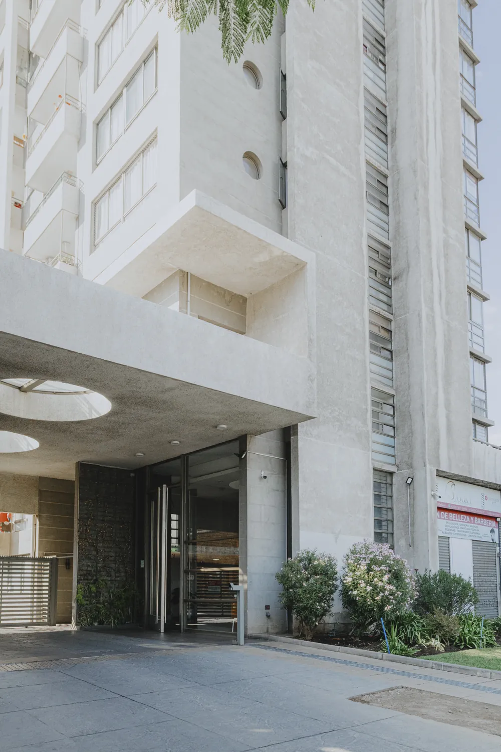 Fachada del edificio, departamento Recoleta 877