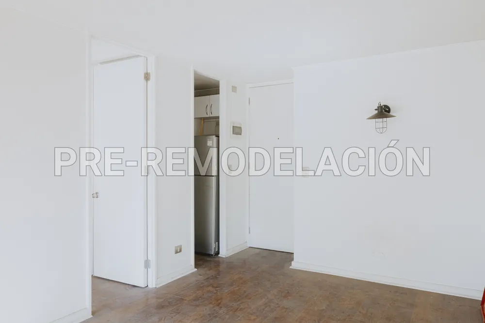 Living y acceso a la cocina, departamento San Isidro 538