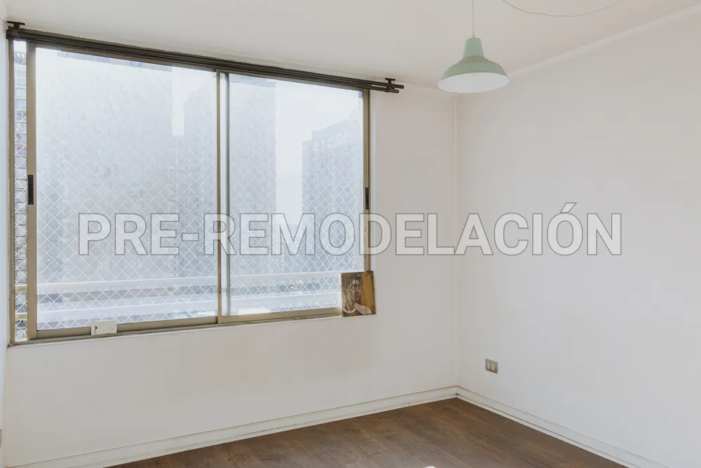 Dormitorio con ventanal, departamento San Isidro 538