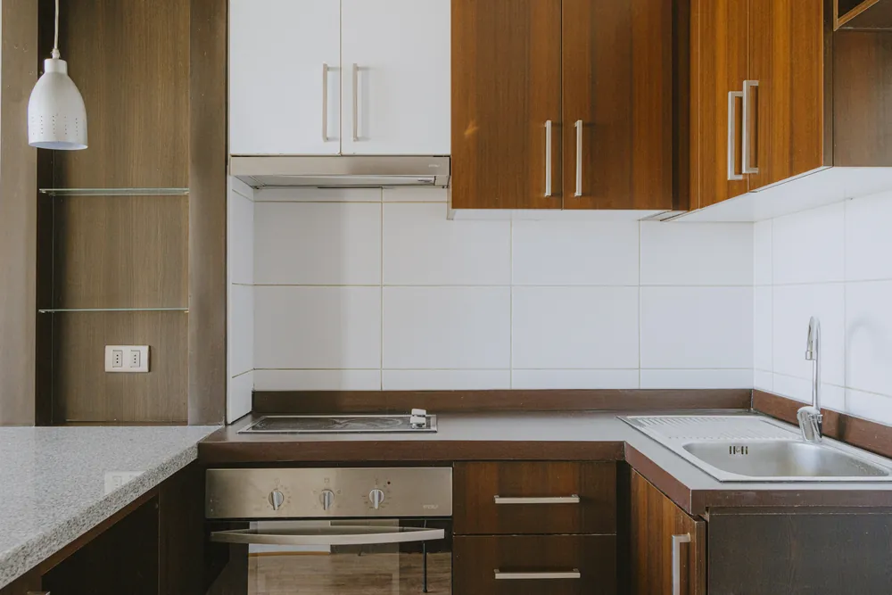 Cocina con horno y lavaplatos, Santa Rosa 325