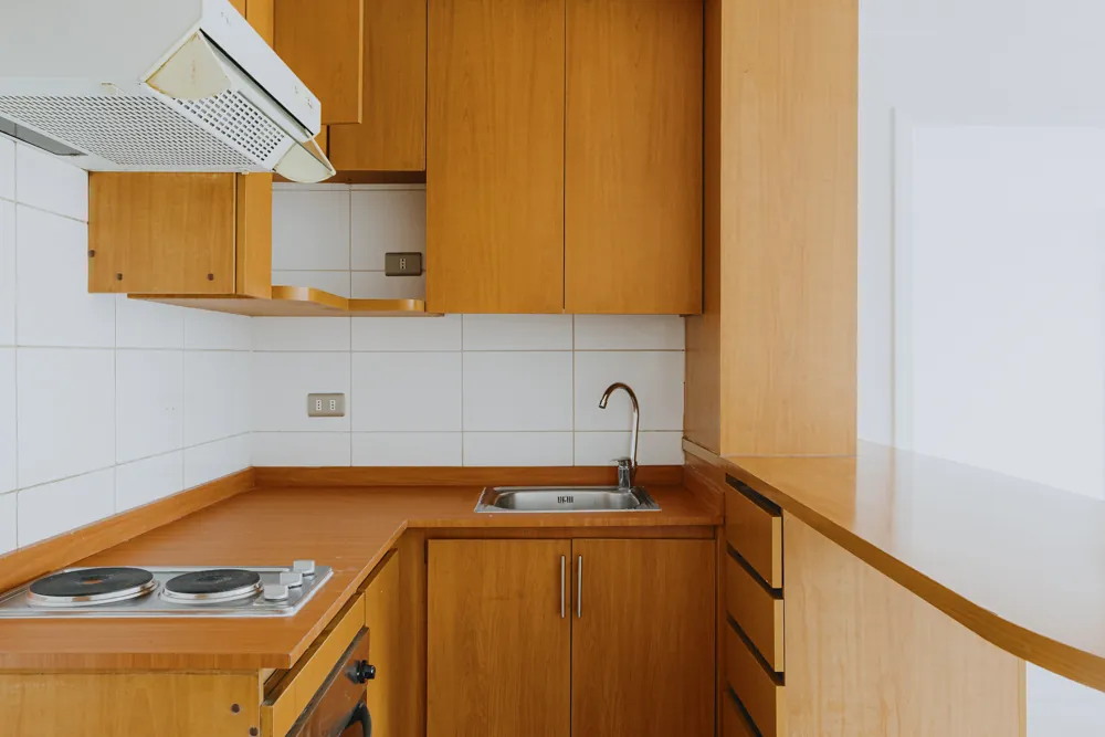 Cocina con encimera y lavaplatos, Santo Domingo 1240