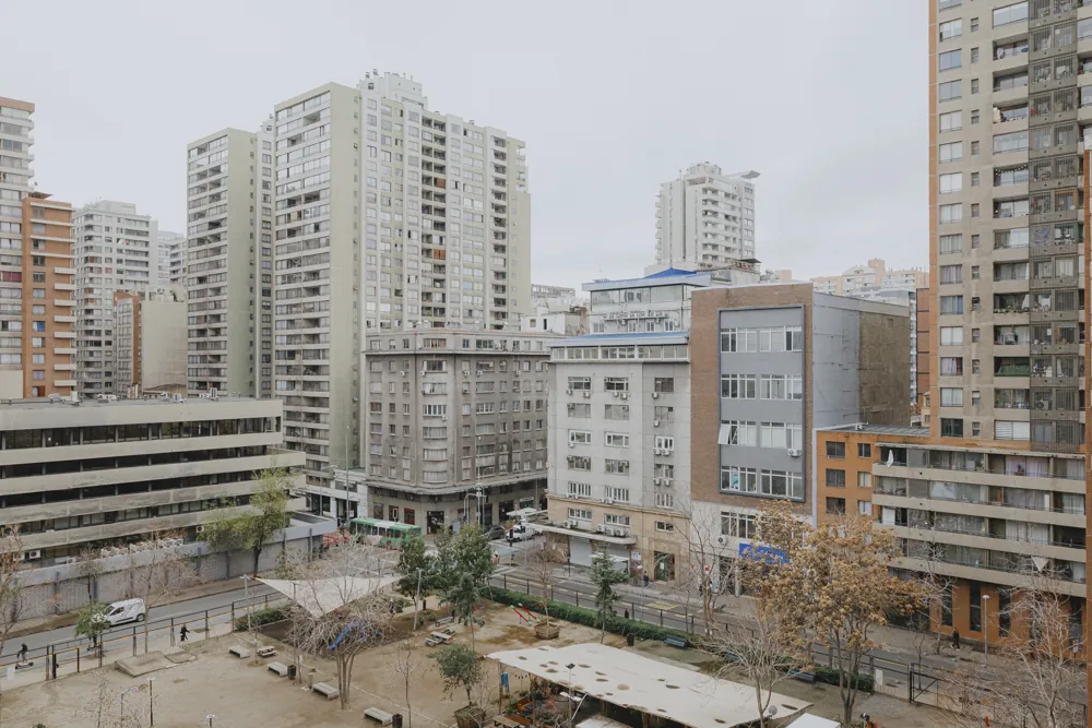 Vista a los edificios del sector, departamento Santo Domingo 1240